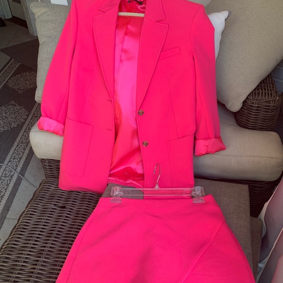 ZARA 💕 Hot Pink Barbie Barbicore Skort Skirt New - Picture 8 of 10